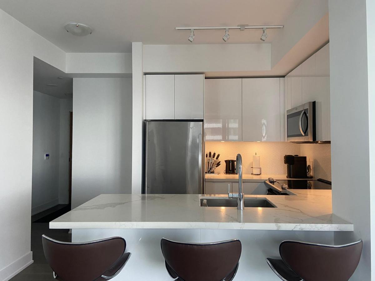 1 Bedroom Waterfront Condo Toronto Buitenkant foto
